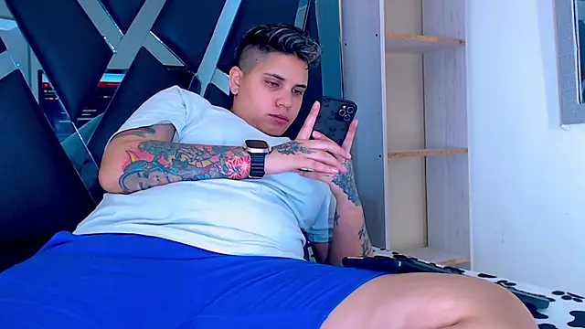 karla sexy21 online show from 25, 10, 2025