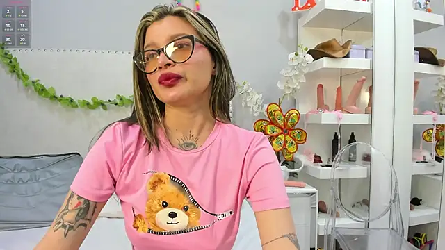 KoraSweett online show from 8, 10, 2025