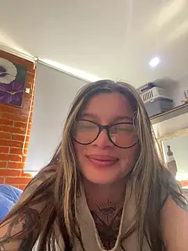 KoraSweett online show from 7, 2, 2026