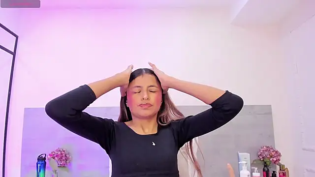 sunnyWhitee online show from 16, 4, 2026