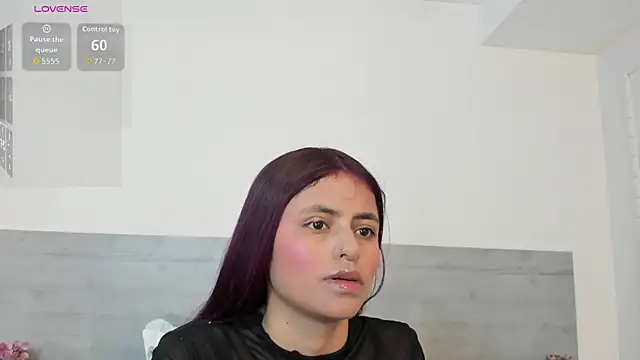 sunnyWhitee online show from 28, 4, 2026