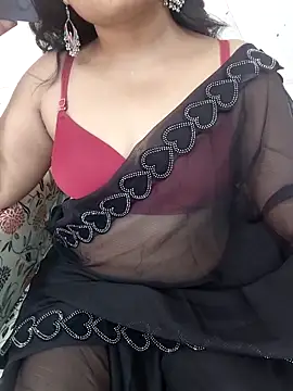 Snapshot of Aavya_007 chatting on 13, 9, 2025 Aavya 007 online show from 13, 9, 2025