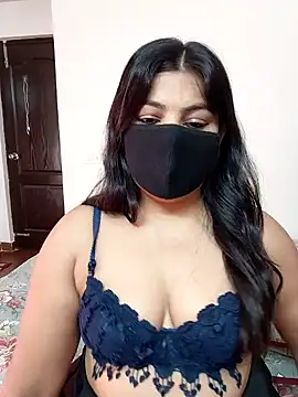 Snapshot of Aavya_007 chatting on 26, 4, 2026 Aavya 007 online show from 26, 4, 2026
