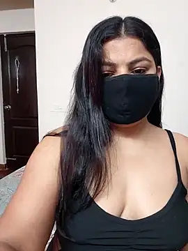 Snapshot of Aavya_007 chatting on 27, 4, 2026 Aavya 007 online show from 27, 4, 2026