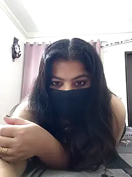 Snapshot of Aavya_007 chatting on 12, 5, 2026 Aavya 007 online show from 12, 5, 2026