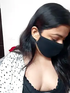 Snapshot of Aavya_007 chatting on 14, 5, 2026 Aavya 007 online show from 14, 5, 2026