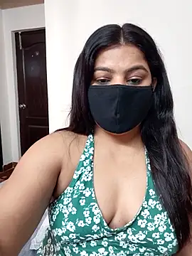 Snapshot of Aavya_007 chatting on 22, 5, 2026 Aavya 007 online show from 22, 5, 2026