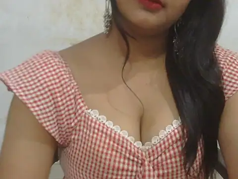 Snapshot of POOJA_199 chatting on 16, 5, 2026 POOJA 199 online show from 16, 5, 2026