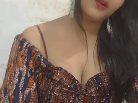 Snapshot of POOJA_199 chatting on 24, 5, 2026 POOJA 199 online show from 24, 5, 2026