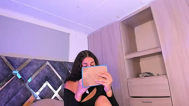 candice777 online show from 24, 10, 2025