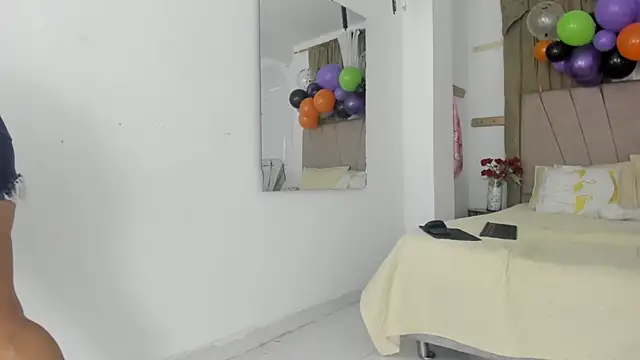 Lady miss    online show from 12, 10, 2025