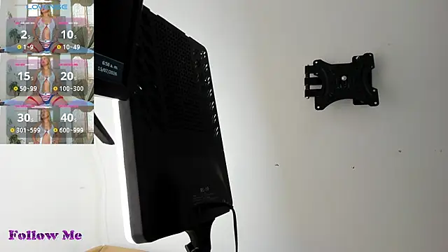 Snapshot of Lady_miss___ chatting on 15, 7, 2026 Lady miss online show from 15, 7, 2026