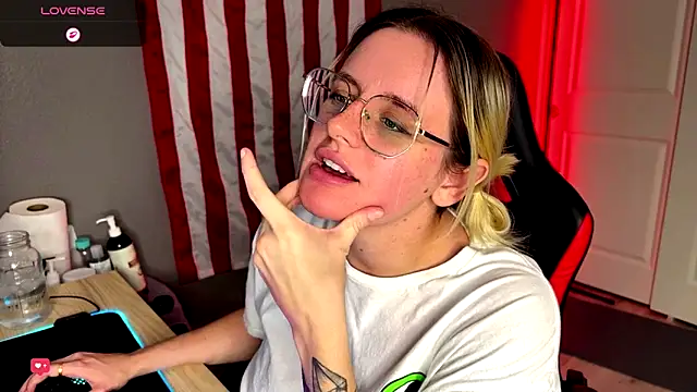 Charlies world online show from 22, 12, 2025