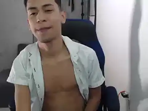 Snapshot of dylan_apol0 chatting on 12, 9, 2025 dylan apol0 online show from 12, 9, 2025