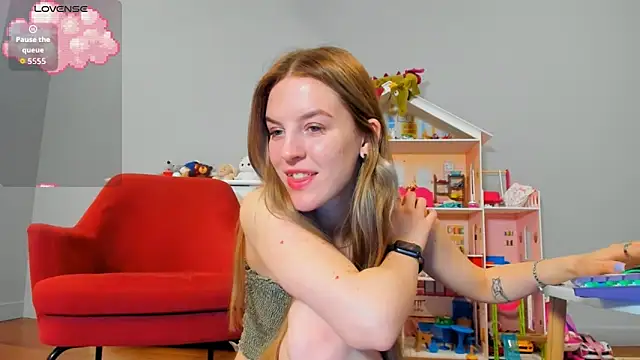 Snapshot of Baby_dolllly chatting on 14, 9, 2025 Baby dolllly online show from 14, 9, 2025