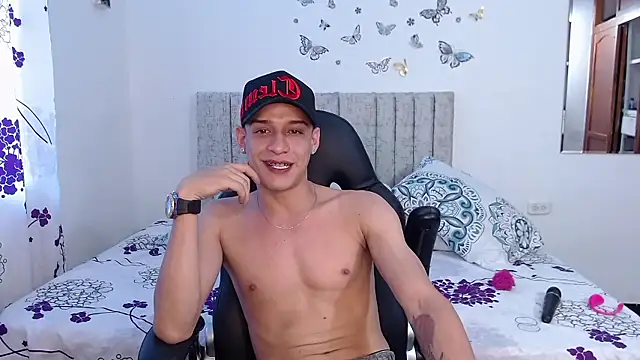 Snapshot of Ethanho0t chatting on 16, 1, 2026 Ethanho0t online show from 16, 1, 2026