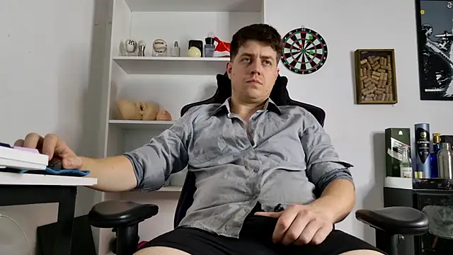 aaron nvk online show from 14, 12, 2025