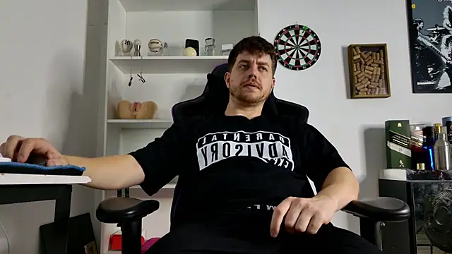 Snapshot of aaron_nvk chatting on 3, 2, 2026 aaron nvk online show from 3, 2, 2026