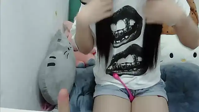 BabyPanda33 online show from 18, 11, 2025