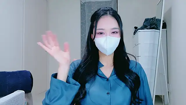 ramuchan desu online show from 11, 4, 2026