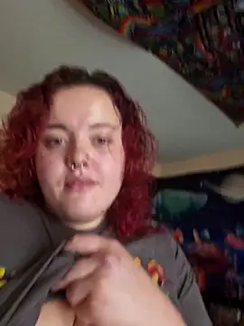 nuttiebuddy1 online show from 13, 9, 2025