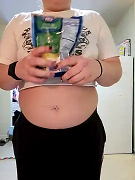 nuttiebuddy1 online show from 2, 10, 2025