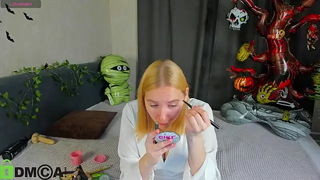 Anna Chelsea online show from 27, 10, 2025