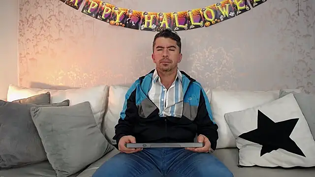 JuanKFit 45 online show from 28, 10, 2025