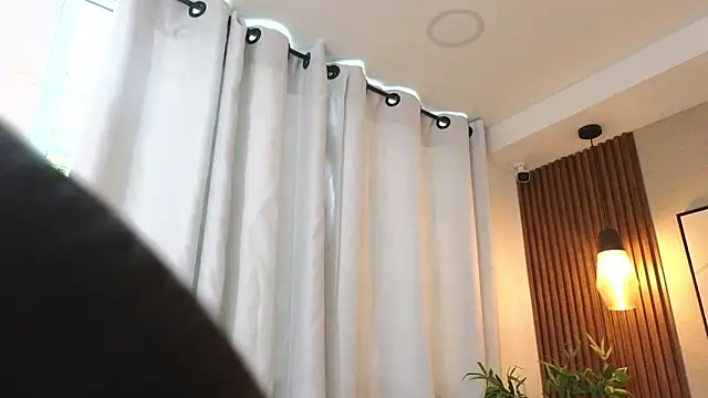 Lia Mar  online show from 3, 10, 2025