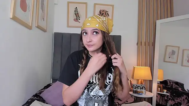 Snapshot of Alice_Dickinssonn chatting on 14, 2, 2026 Alice Dickinssonn online show from 14, 2, 2026