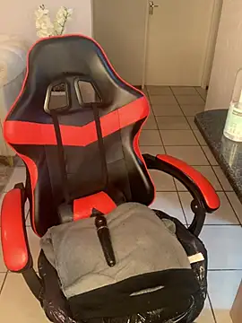 jayjayja19 online show from 7, 3, 2026