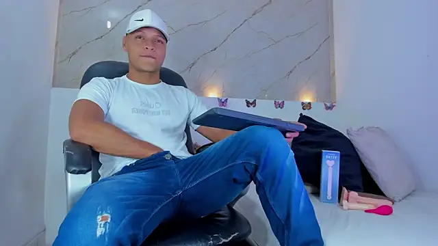 Ricky Owens1 online show from 22, 10, 2025