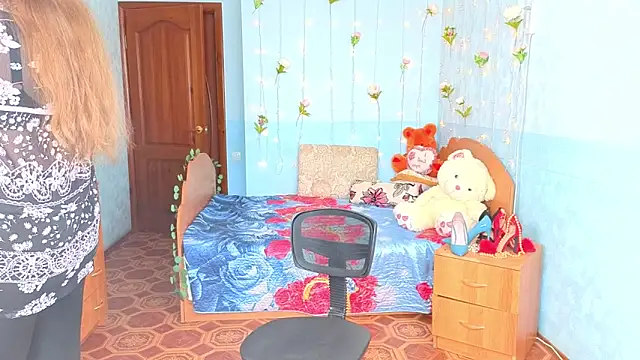 Audrey Aura online show from 22, 9, 2025