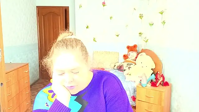 Audrey Aura online show from 29, 9, 2025