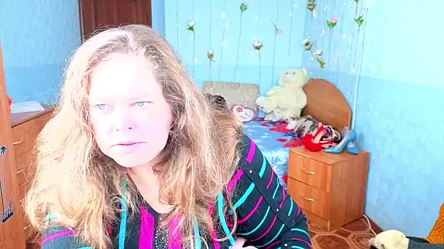 Audrey Aura online show from 23, 10, 2025