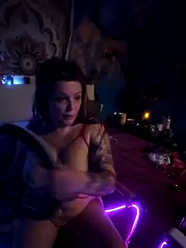 delish dahlia online show from 18, 2, 2026