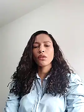 Snapshot of SofiaDelicia chatting on 13, 9, 2025 SofiaDelicia online show from 13, 9, 2025
