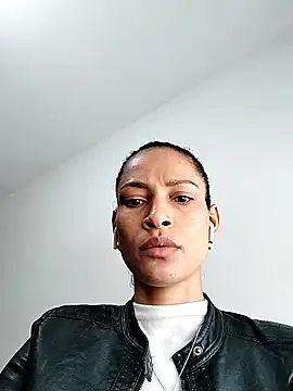 Snapshot of SofiaDelicia chatting on 18, 9, 2025 SofiaDelicia online show from 18, 9, 2025