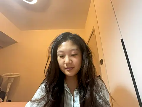 xena0501 online show from 16, 10, 2025