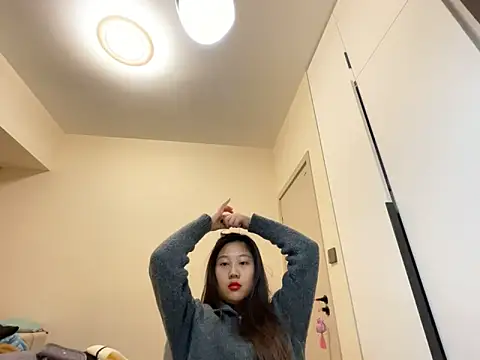 xena0501 online show from 14, 12, 2025