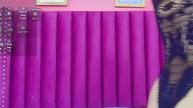 cutepetitee online show from 7, 10, 2025