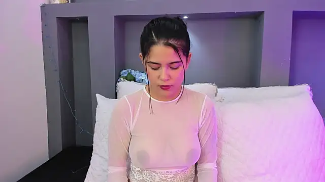 MaiaaCandy online show from 12, 10, 2025