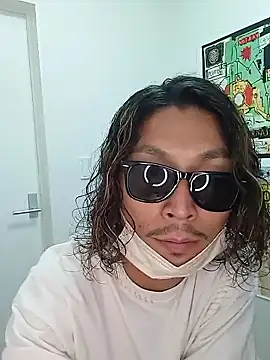 specialz0831 online show from 28, 10, 2025