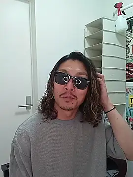 specialz0831 online show from 21, 4, 2026