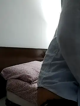 alicepavia22 online show from 11, 11, 2025