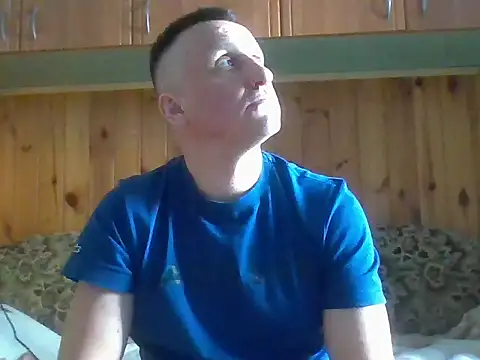 Snapshot of Maksymilian1 chatting on 14, 3, 2026 Maksymilian1 online show from 14, 3, 2026
