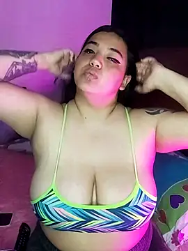 kittenFreyja  online show from 11, 9, 2025