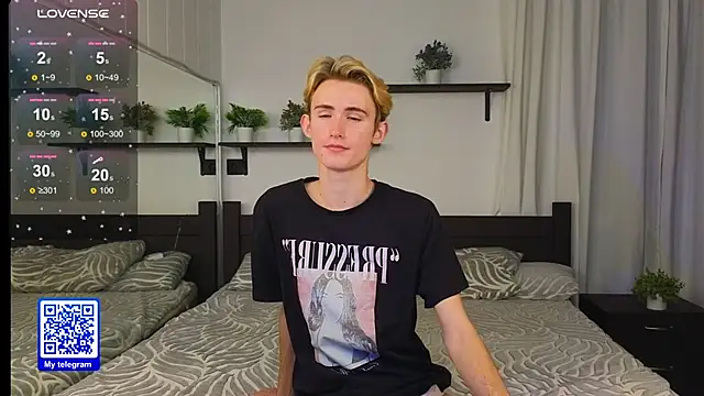 tommy XXX online show from 13, 10, 2025