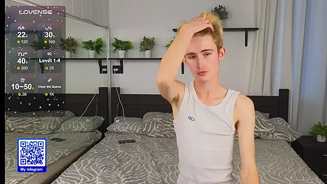 tommy XXX online show from 17, 10, 2025