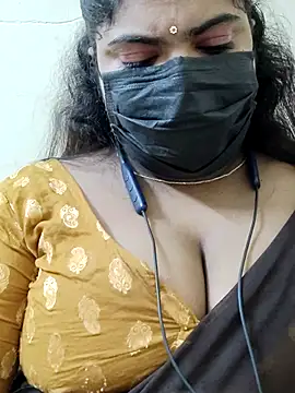 Snapshot of sun-flower chatting on 15, 9, 2025 sun-flower online show from 15, 9, 2025